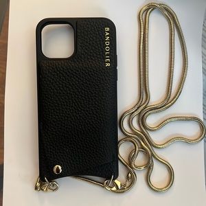 Sarah Pebble Bandolier iPhone 11 Pro